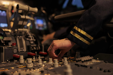 Commercial Airline Pilot Training in Los Angeles – Flight School Los Angeles - Flight School Los Angeles