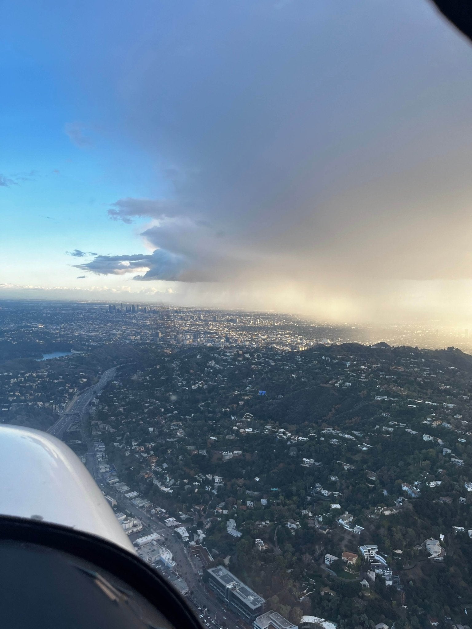 Multi - Engine Discovery Flight for Two - Flight School Los Angeles