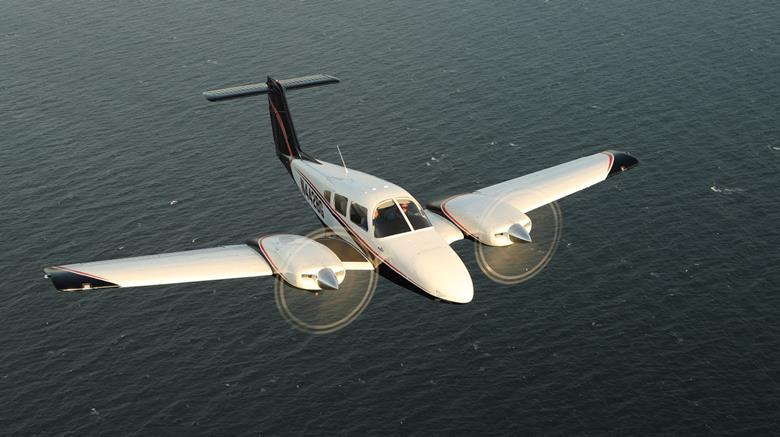 Command Multi-Engine Planes with Ease: Multi-Engine Add-On Training ...