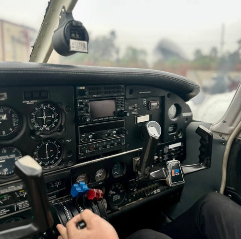 Piper Seminole Multi Engine Hourly Aircraft Rental - Flight School Los Angeles