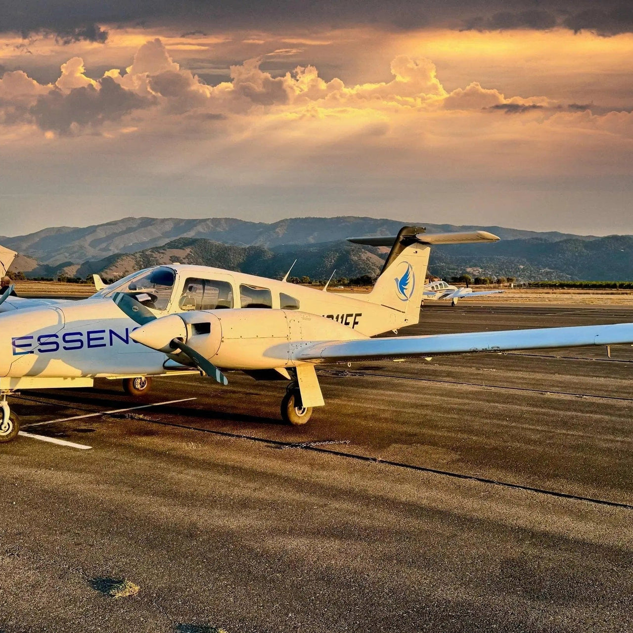 Multiple Engine Course For Piper Seminole Multi-Engine Rental LA | Van Nuys Airport | Flight ...